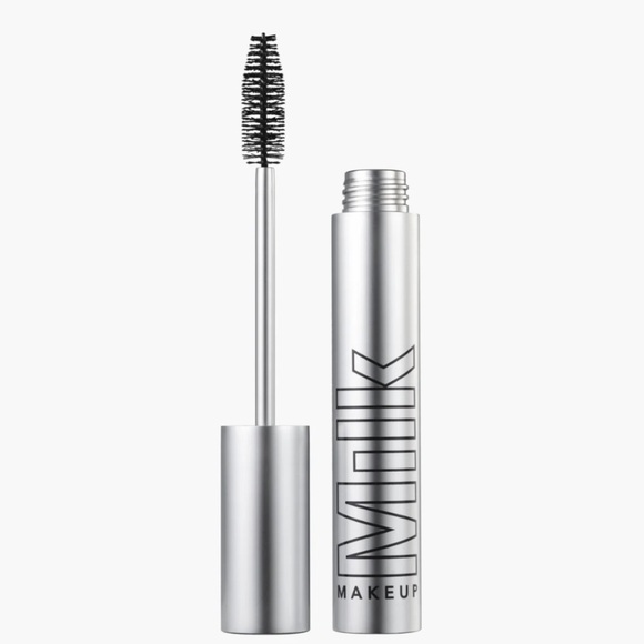 NWT KUSH Mascara Volumizing Mascara - Picture 1 of 4
